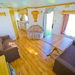 Holenderskie Red Ice Lodge