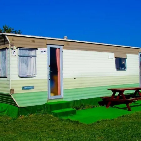 Holenderskie Red Ice Деревянный коттедж