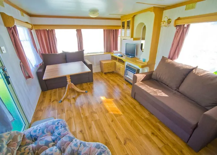 Деревянный коттедж Holenderskie Red Ice